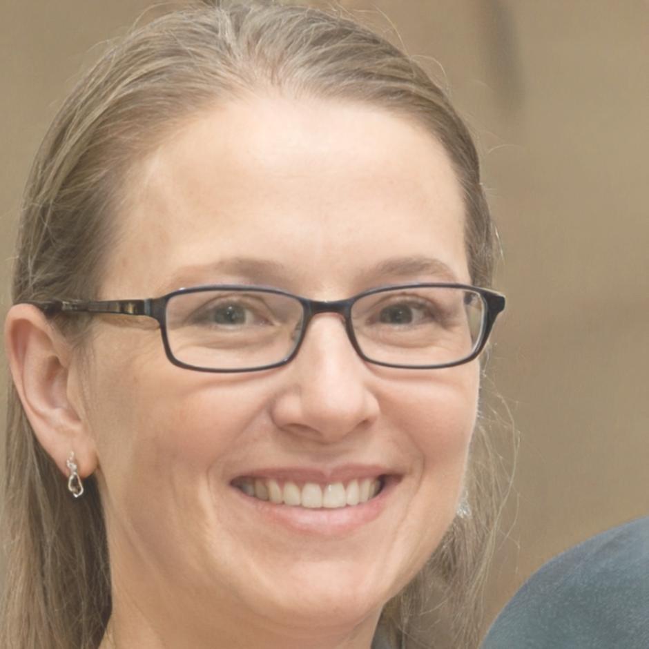 Community member Zelda Nightingale